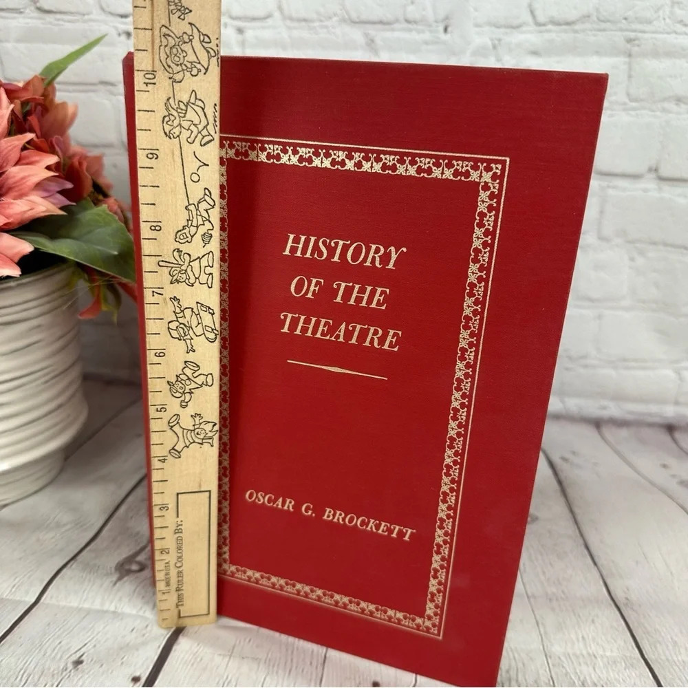 vintage History of the theatre book 1969 - Picture 2 of 5